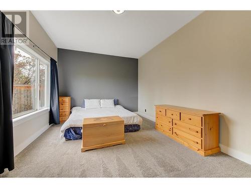 1007 Aurora Heights, West Kelowna, BC - Indoor Photo Showing Bedroom