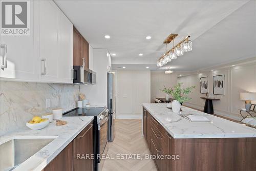 905 - 35 Finch Avenue E, Toronto (Willowdale East), ON - Indoor Photo Showing Kitchen With Upgraded Kitchen