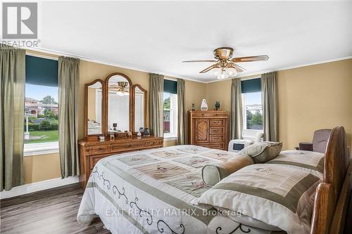 126 Mill Street, Prescott And Russell, ON - Indoor Photo Showing Bedroom