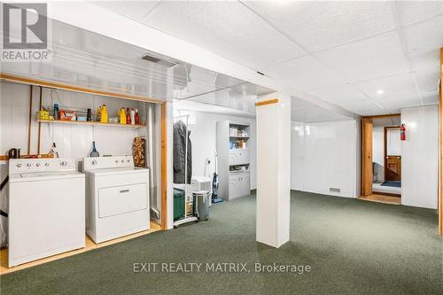 126 Mill Street, Prescott And Russell, ON - Indoor Photo Showing Laundry Room