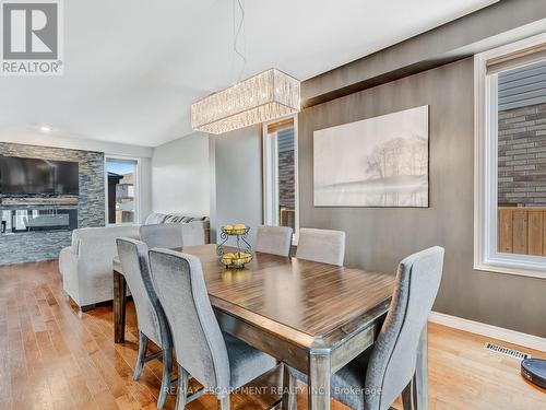 28 Garinger Crescent, Hamilton (Binbrook), ON - Indoor Photo Showing Dining Room