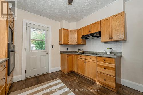 555 Grant Street N, Woodstock, ON - Indoor Photo Showing Kitchen