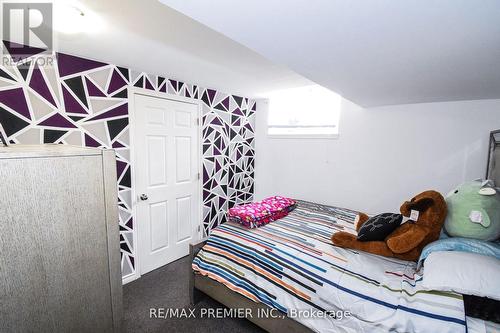 6018 Eaglewood Drive, Niagara Falls, ON - Indoor Photo Showing Bedroom