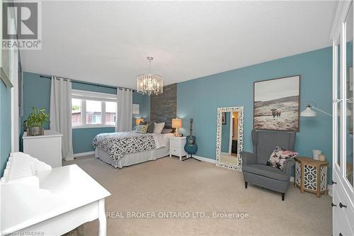 19 Humphrey Street, Hamilton (Waterdown), ON - Indoor Photo Showing Bedroom