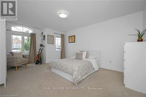 19 Humphrey Street, Hamilton (Waterdown), ON - Indoor Photo Showing Bedroom