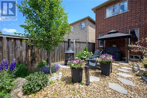 19 Humphrey Street, Hamilton (Waterdown), ON - Outdoor