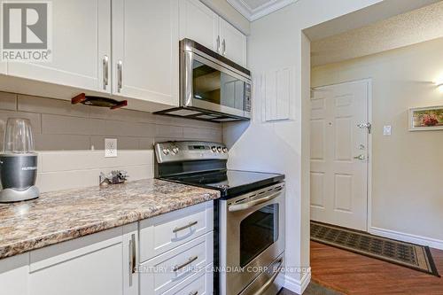 302 - 363 Colborne Street, London, ON - Indoor Photo Showing Kitchen