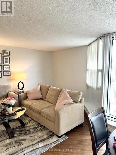 302 - 363 Colborne Street, London, ON - Indoor Photo Showing Living Room