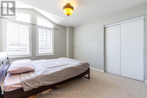 3855 Thomas Street, Mississauga (Churchill Meadows), ON - Indoor Photo Showing Bedroom