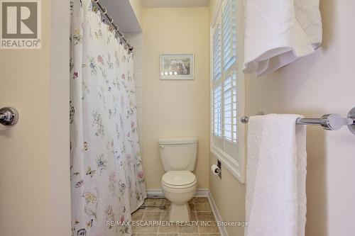 1760 Solitaire Court, Mississauga (Erin Mills), ON - Indoor Photo Showing Bathroom