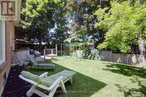 1760 Solitaire Court, Mississauga (Erin Mills), ON - Outdoor With Backyard