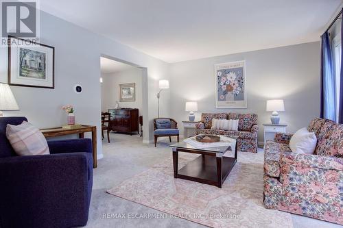 1760 Solitaire Court, Mississauga (Erin Mills), ON - Indoor Photo Showing Living Room