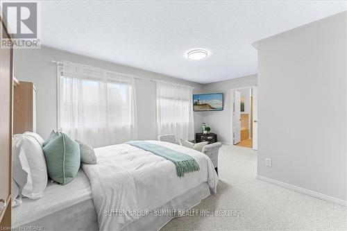 18 Cloverlawn Street, Brampton (Fletcher'S Meadow), ON - Indoor Photo Showing Bedroom