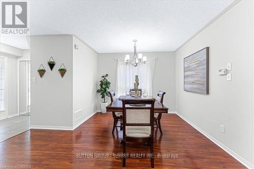 18 Cloverlawn Street, Brampton (Fletcher'S Meadow), ON - Indoor Photo Showing Dining Room