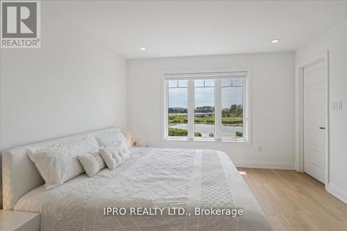 123 Yates Drive, Milton, ON - Indoor Photo Showing Bedroom