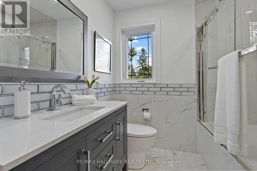 90A Bicknell Avenue, Toronto (Keelesdale-Eglinton West), ON - Indoor Photo Showing Bathroom