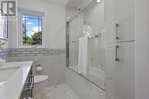 90A Bicknell Avenue, Toronto (Keelesdale-Eglinton West), ON - Indoor Photo Showing Bathroom