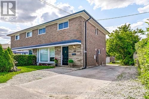 28 Navenby Crescent, Toronto (Humber Summit), ON - Outdoor