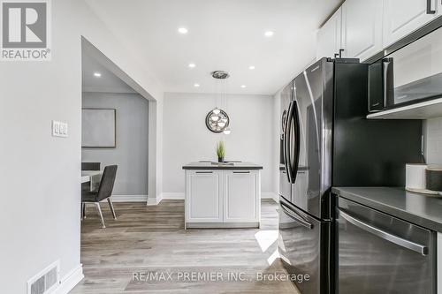 28 Navenby Crescent, Toronto (Humber Summit), ON - Indoor Photo Showing Kitchen