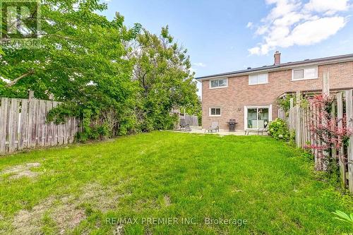 28 Navenby Crescent, Toronto (Humber Summit), ON - Outdoor