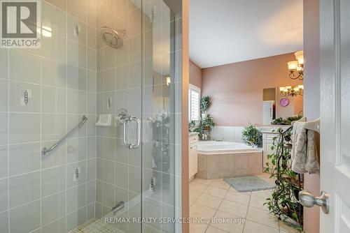 203 Allegro Drive, Brampton (Credit Valley), ON - Indoor Photo Showing Bathroom