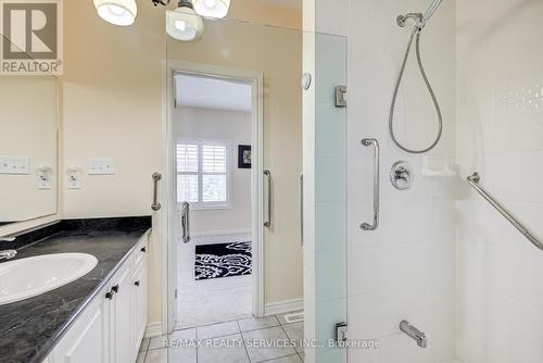 203 Allegro Drive, Brampton (Credit Valley), ON - Indoor Photo Showing Bathroom