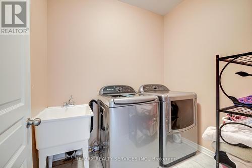 203 Allegro Drive, Brampton (Credit Valley), ON - Indoor Photo Showing Laundry Room