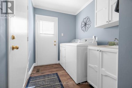 10 Brookbank Court, Brampton (Heart Lake East), ON - Indoor Photo Showing Laundry Room