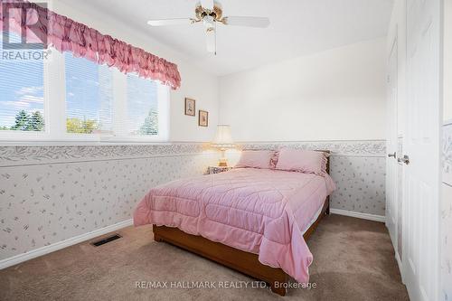 10 Brookbank Court, Brampton (Heart Lake East), ON - Indoor Photo Showing Bedroom