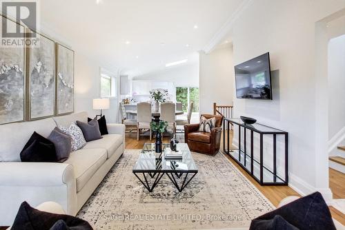 164 Sweeney Drive, Toronto (Victoria Village), ON - Indoor Photo Showing Living Room