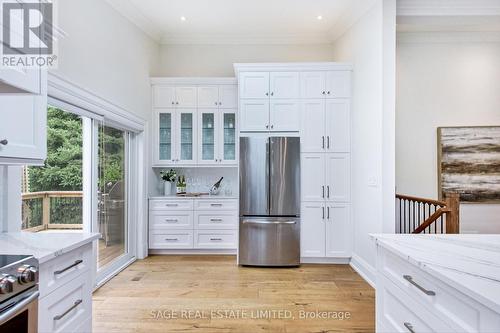 164 Sweeney Drive, Toronto (Victoria Village), ON - Indoor Photo Showing Kitchen