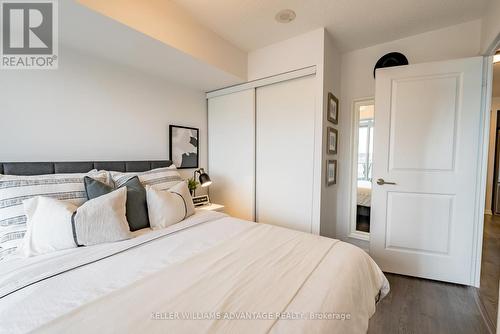 818 - 85 East Liberty Street, Toronto (Niagara), ON - Indoor Photo Showing Bedroom