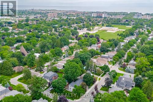 1635 Kenmuir Avenue, Mississauga (Mineola), ON - Outdoor With View