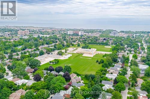 1635 Kenmuir Avenue, Mississauga (Mineola), ON - Outdoor With View