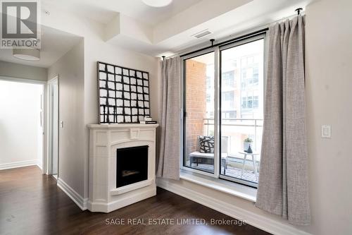 75 Sloping Sky Mews, Toronto (Niagara), ON - Indoor Photo Showing Other Room With Fireplace