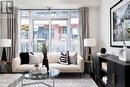 75 Sloping Sky Mews, Toronto (Niagara), ON  - Indoor Photo Showing Living Room 