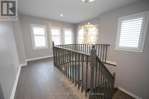 8 Louis Way, Scugog (Port Perry), ON - Indoor Photo Showing Other Room