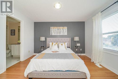 D - 4177 Lawrence Avenue E, Toronto (West Hill), ON - Indoor Photo Showing Bedroom