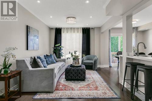 139 Homestead Road, Toronto (West Hill), ON - Indoor Photo Showing Living Room