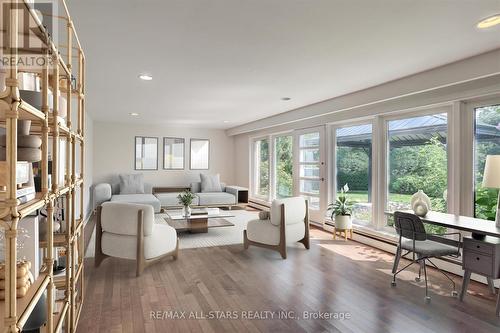 14 Navarre Crescent, Toronto (Guildwood), ON - Indoor Photo Showing Living Room