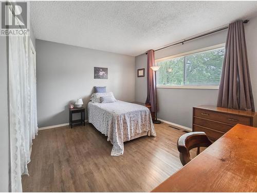 1411 6Th Avenue, Valemount, BC - Indoor Photo Showing Bedroom