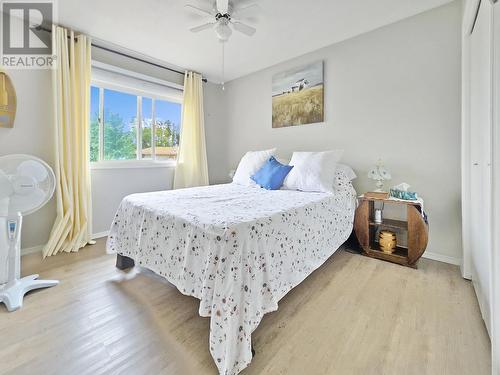 1411 6Th Avenue, Valemount, BC - Indoor Photo Showing Bedroom