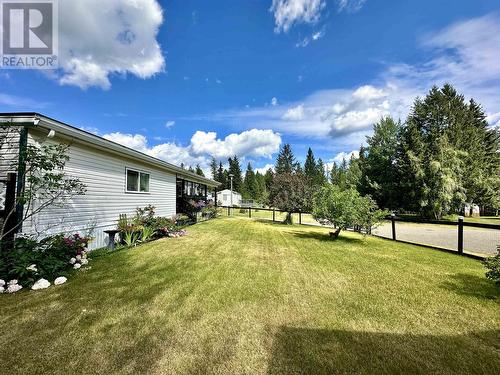 21 208 Eighth Street, 100 Mile House, BC - Outdoor