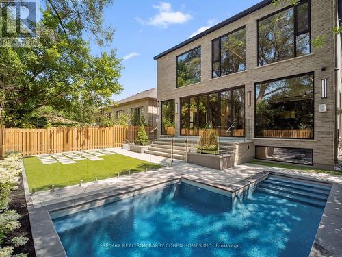 60 Alexandra Wood, Toronto (Bedford Park-Nortown), ON - Outdoor With In Ground Pool