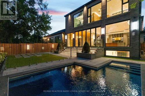 60 Alexandra Wood, Toronto (Bedford Park-Nortown), ON - Outdoor With In Ground Pool