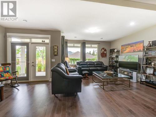 4035 Gellatly Road Unit# 158, West Kelowna, BC - Indoor Photo Showing Living Room