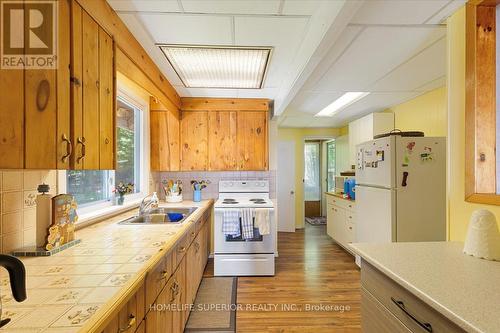 1015 Cook Road S, Marmora And Lake, ON - Indoor Photo Showing Kitchen With Double Sink