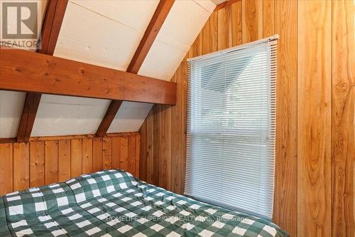 1015 Cook Road S, Marmora And Lake, ON - Indoor Photo Showing Bedroom