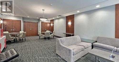 505 - 1121 Bay Street, Toronto (Bay Street Corridor), ON - Indoor