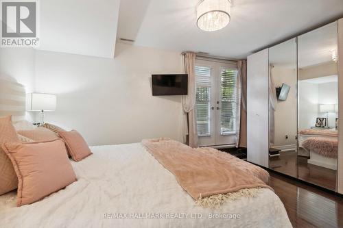 21 - 79 Pleasant Boulevard S, Toronto (Rosedale-Moore Park), ON - Indoor Photo Showing Bedroom